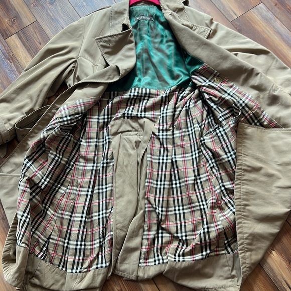Vintage Brooks Brothers Khaki Double Breasted Trench Coat 40R - Picture 13 of 14